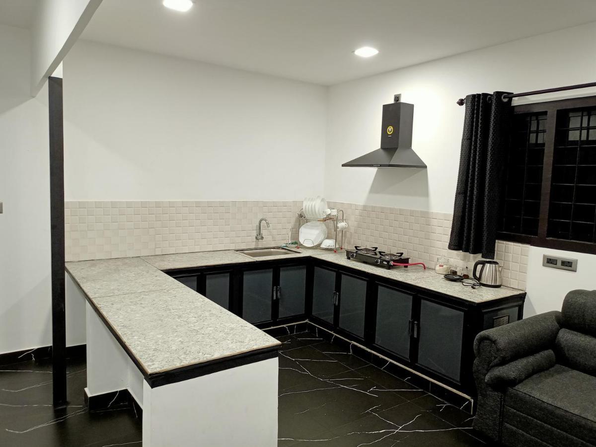 La Casa De Alexa Homestay Идукки Экстерьер фото